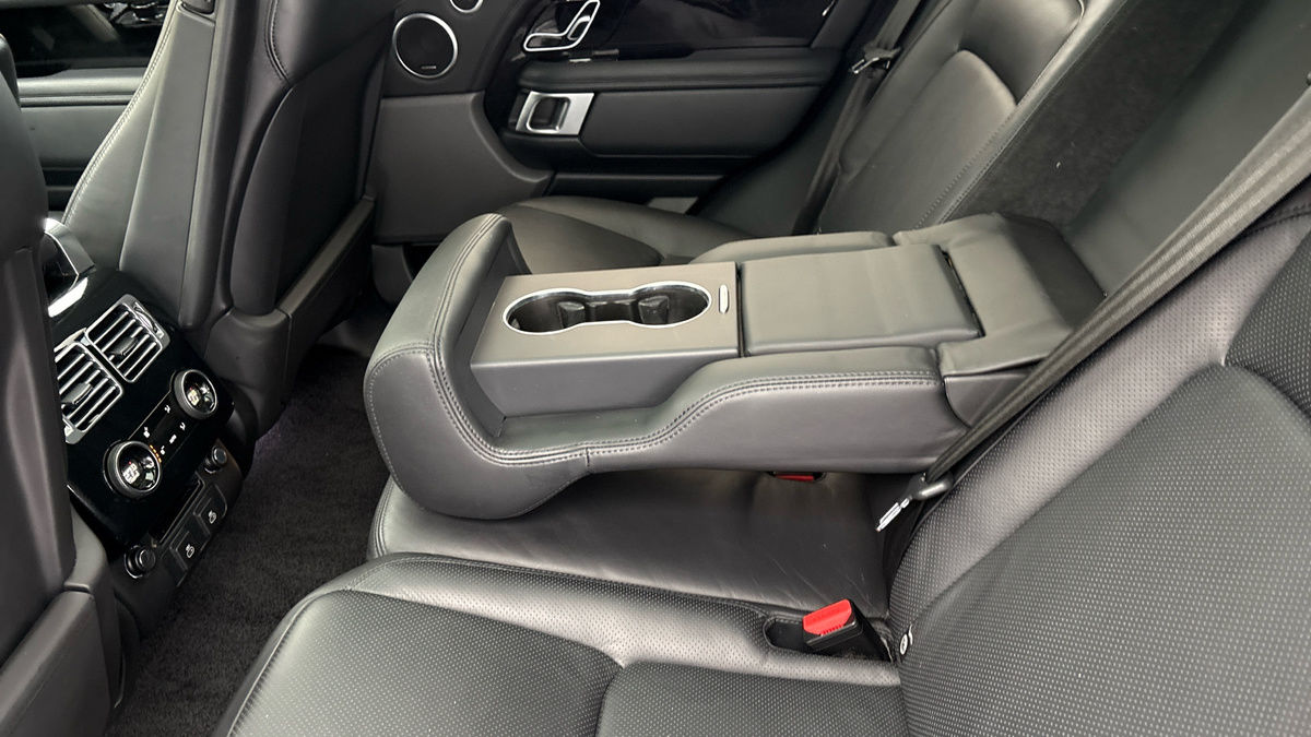 Land Rover Range Rover Image 9