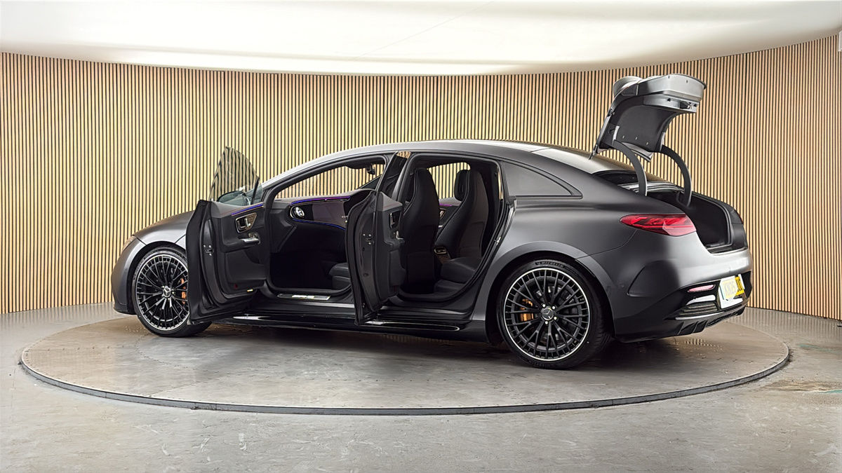 More views of Mercedes-Benz EQE