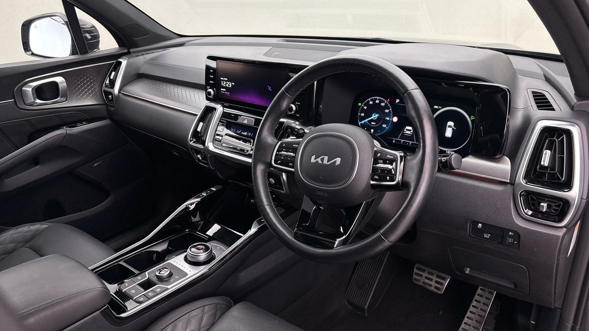Kia Sorento Image 5