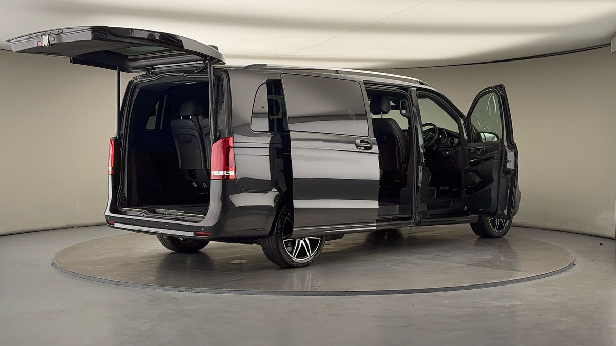 More views of Mercedes-Benz V Class