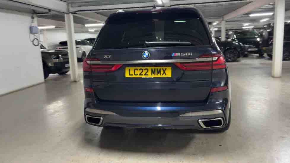 More views of BMW X7