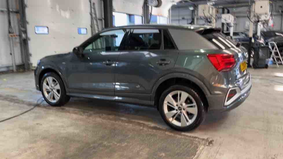 More views of Audi Q2