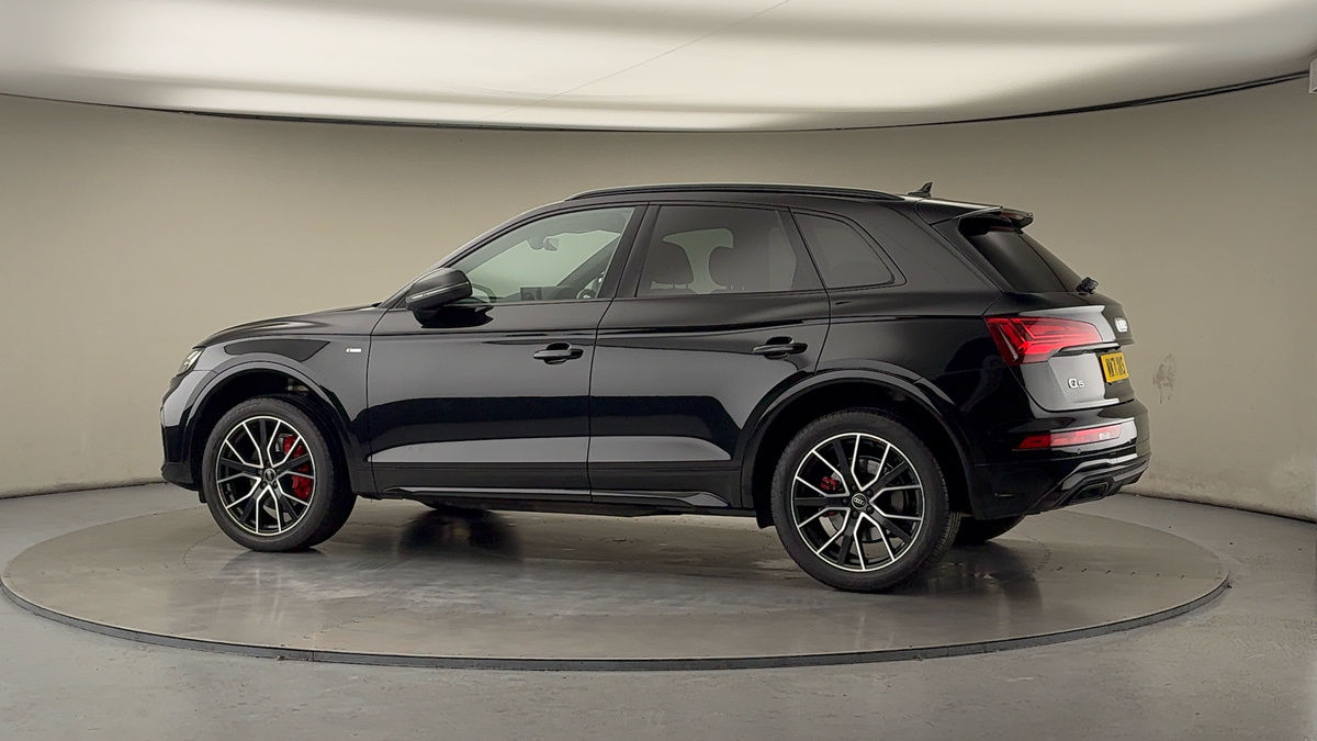 More views of Audi Q5