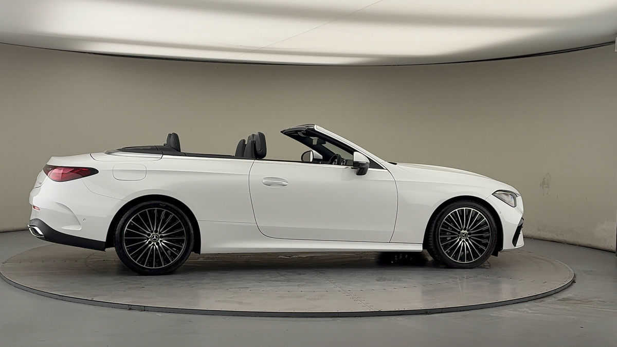 More views of Mercedes-Benz CLE