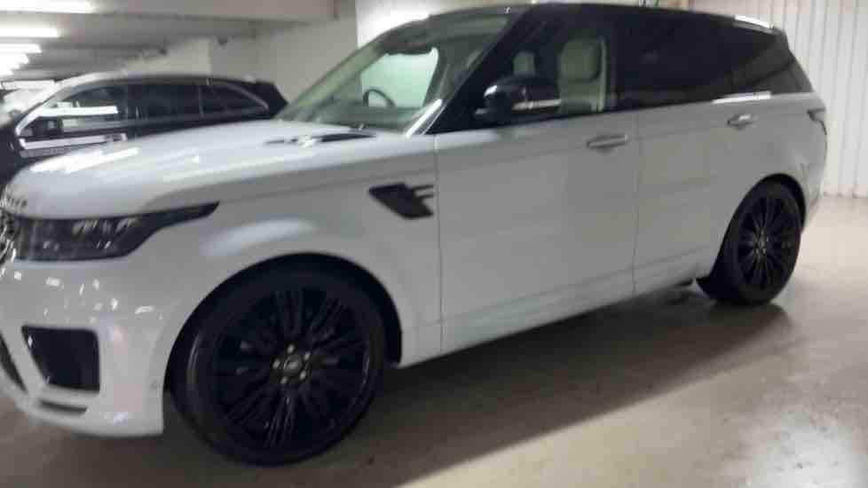 More views of Land Rover Range Rover Sport