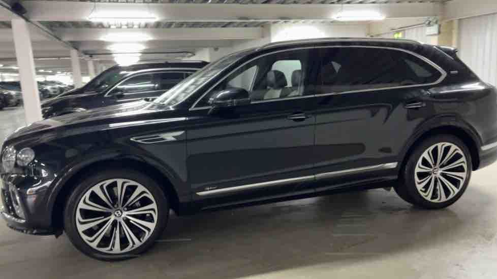 More views of Bentley Bentayga