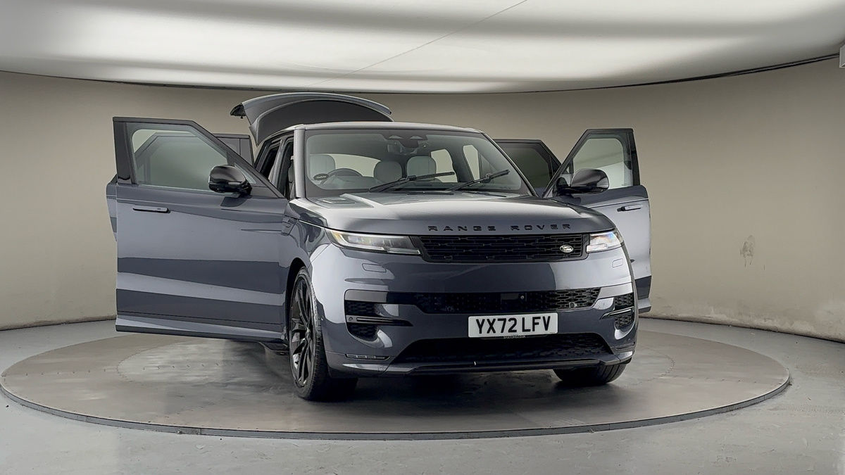 More views of Land Rover Range Rover Sport