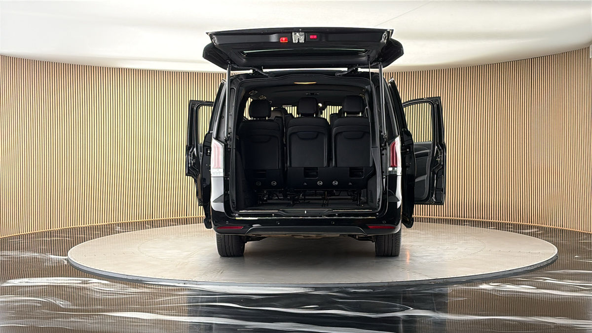 More views of Mercedes-Benz V Class