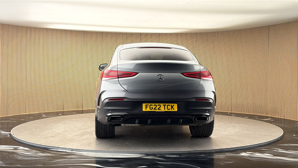 More views of Mercedes-Benz GLE