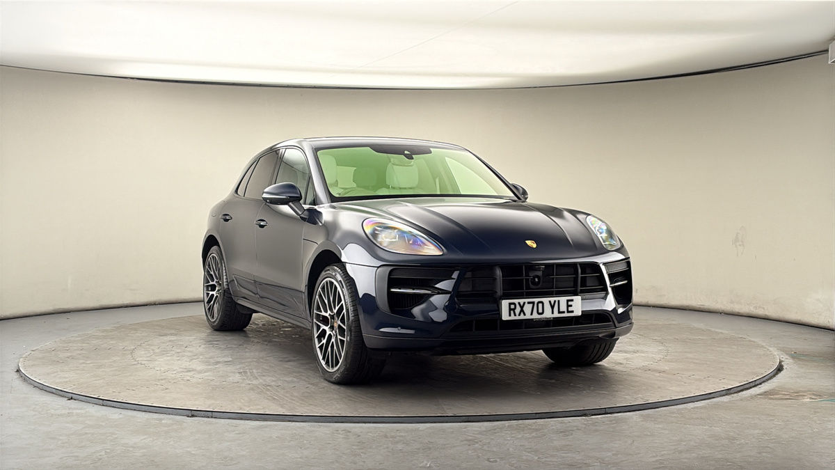 More views of Porsche Macan