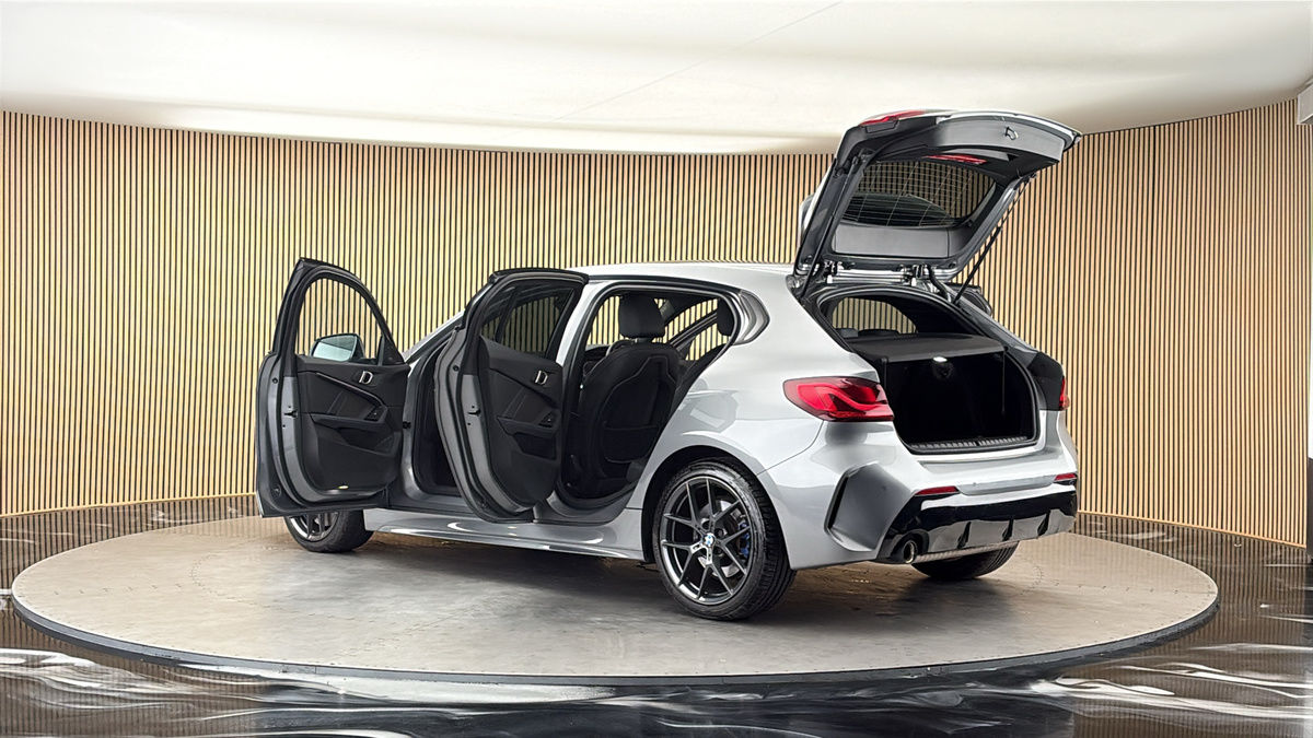 More views of BMW 1 Series