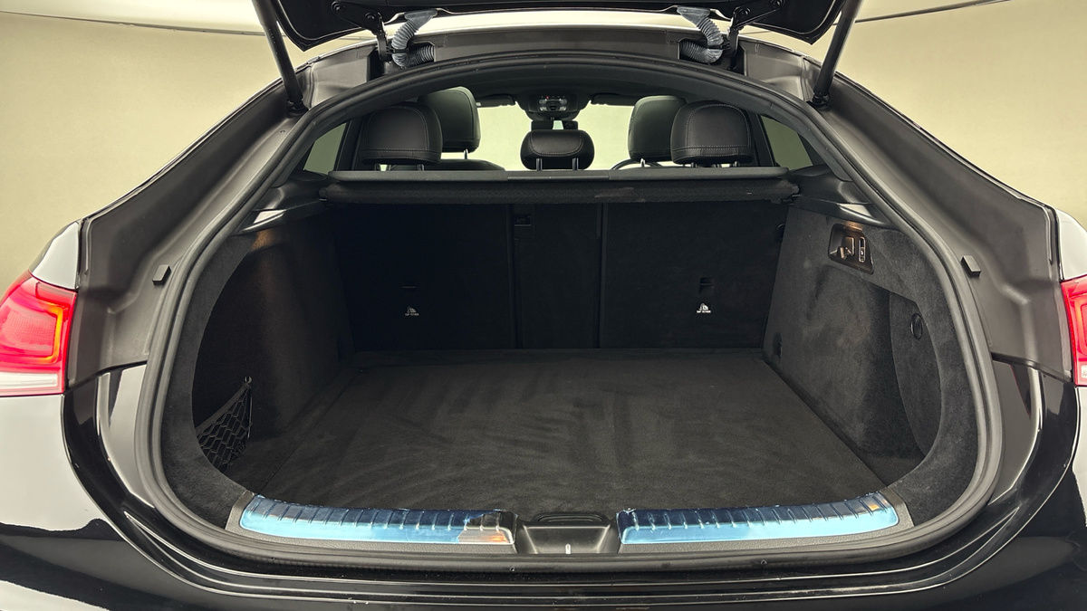 Mercedes-Benz GLE Image 11