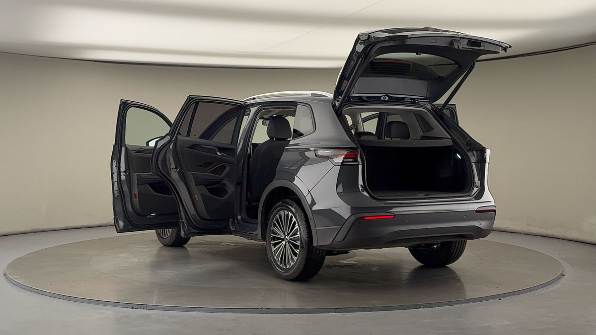 Volkswagen Tiguan Image 23