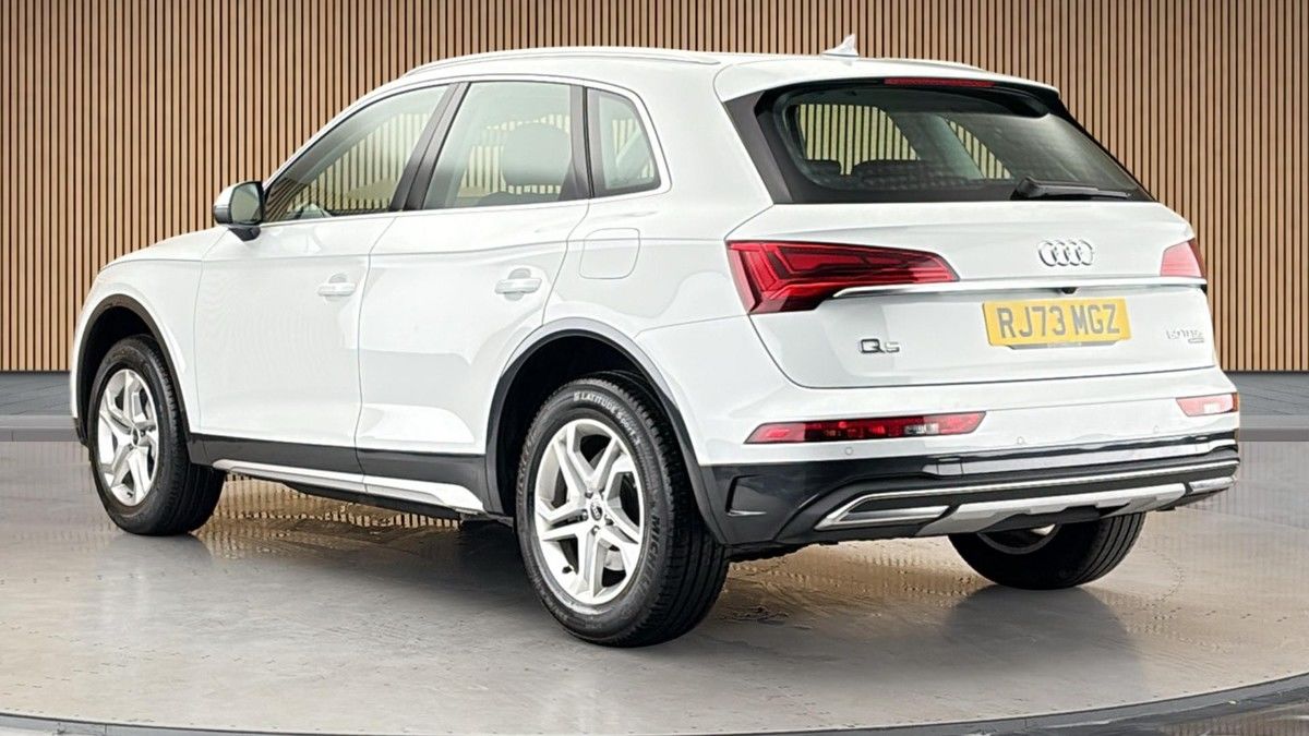 Audi Q5 Image 2