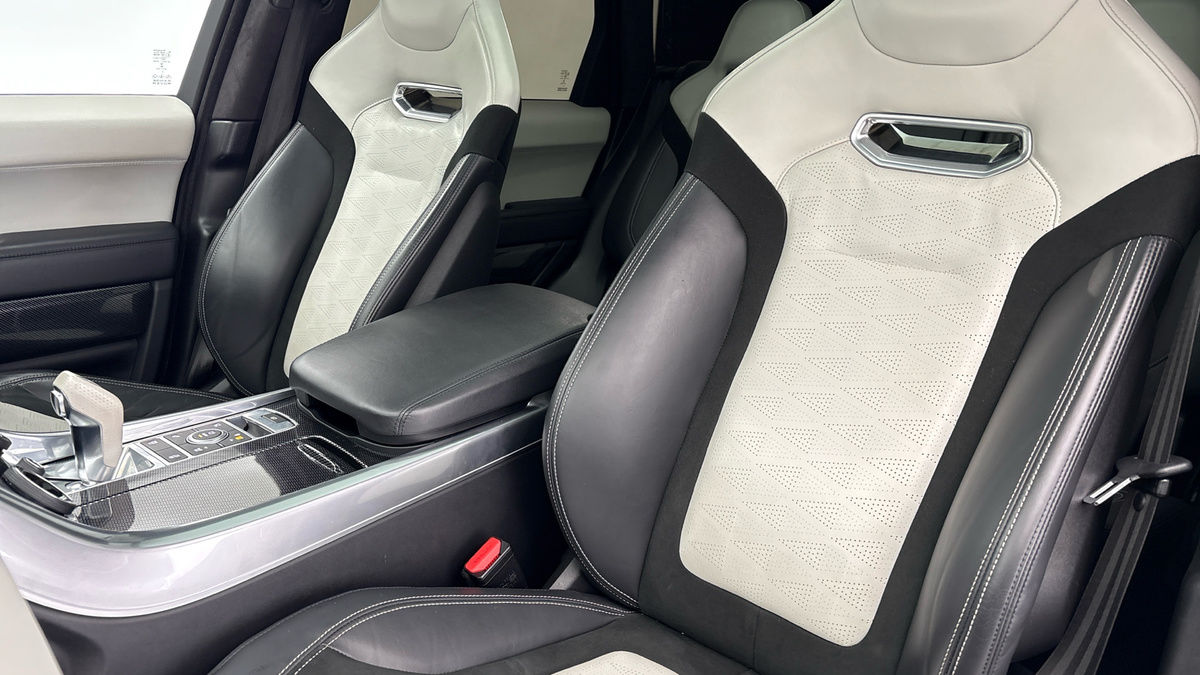 Land Rover Range Rover Sport Image 7