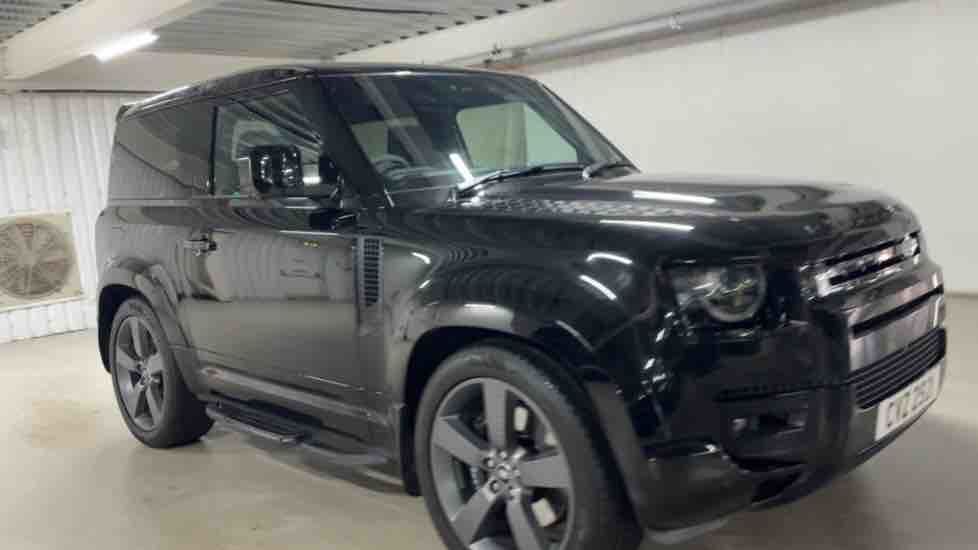 More views of Land Rover Defender 90
