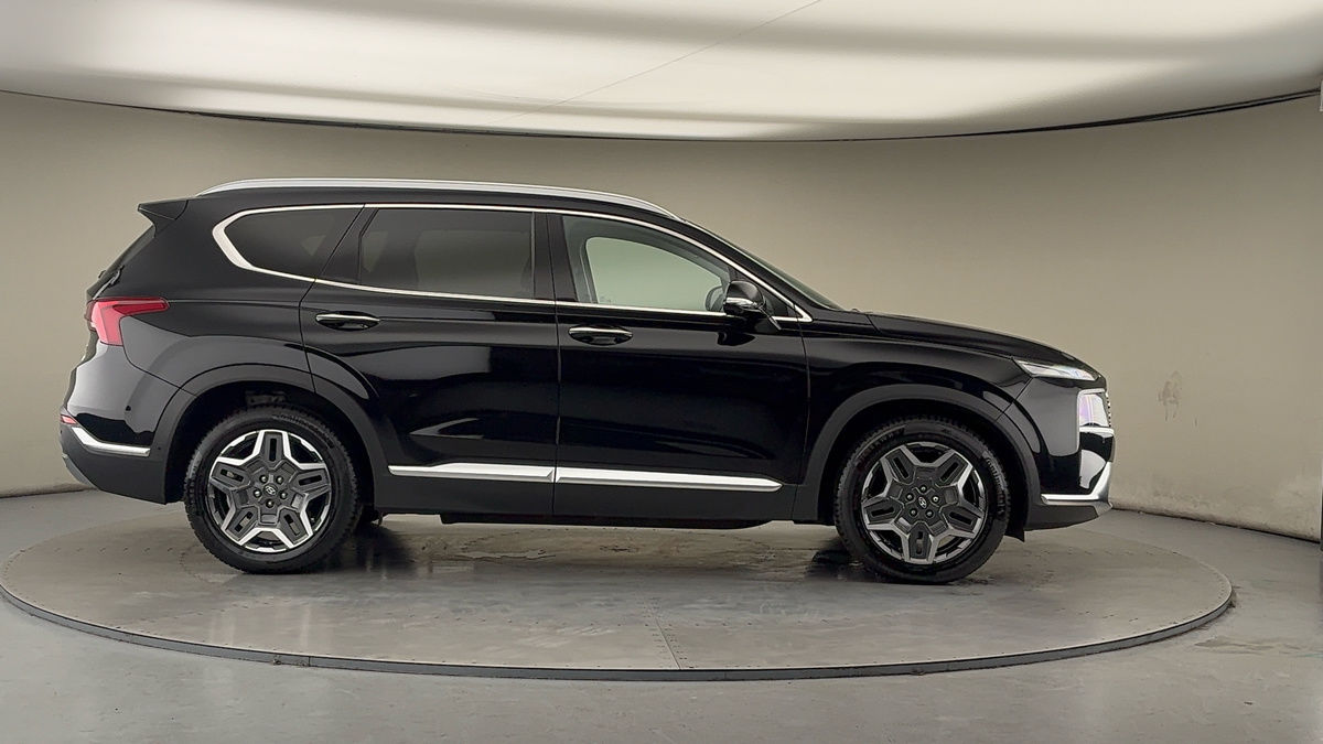 Hyundai Santa Fe Image 16