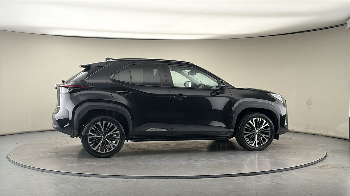 More views of Toyota Yaris Cross