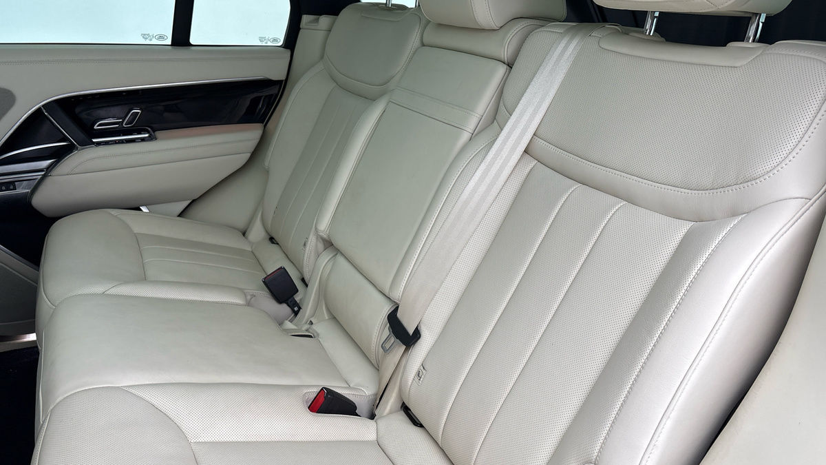 Land Rover Range Rover Image 8