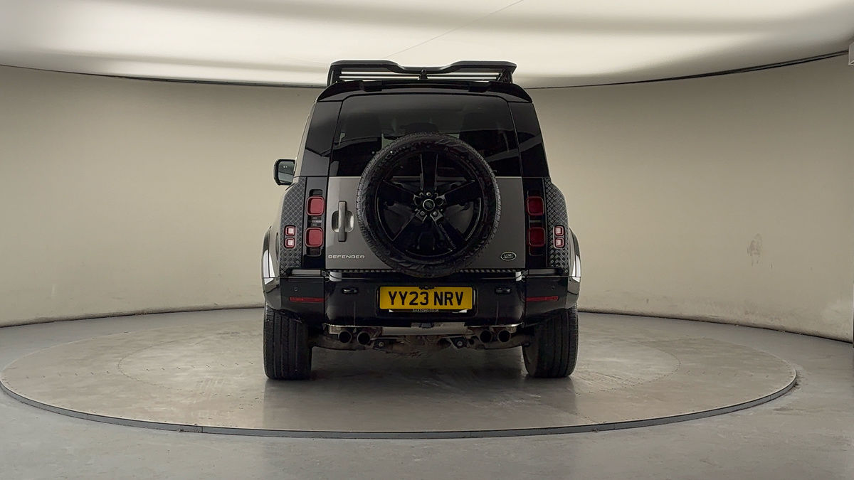 More views of Land Rover Defender 90