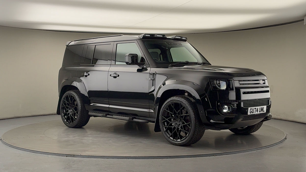 More views of Land Rover Defender 110