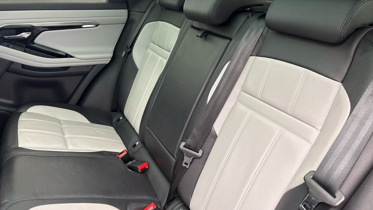 Land Rover Range Rover Evoque Image 8