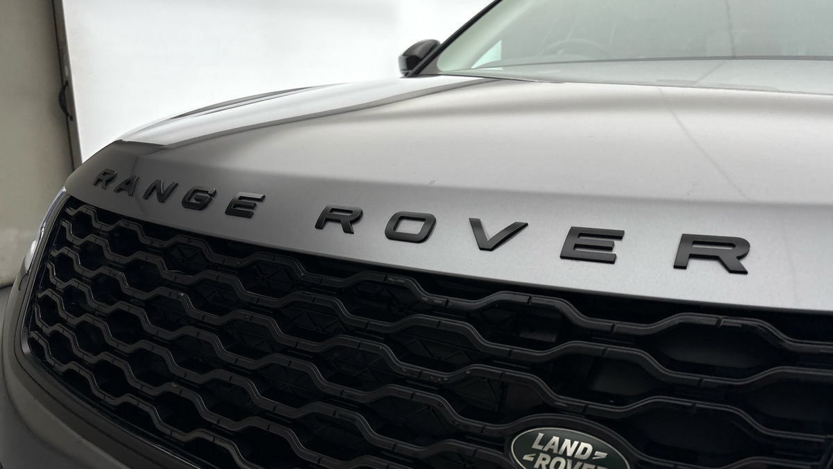 Land Rover Range Rover Velar Image 24