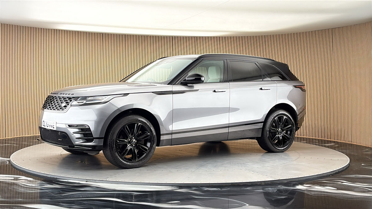 More views of Land Rover Range Rover Velar