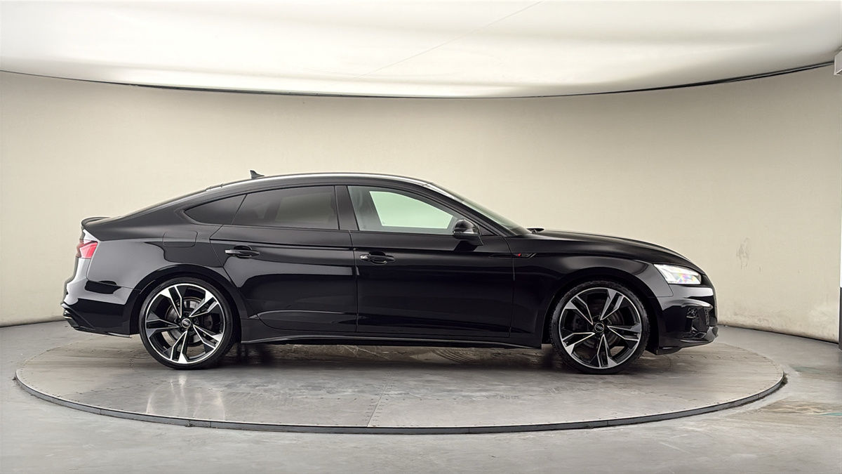 More views of Audi A5