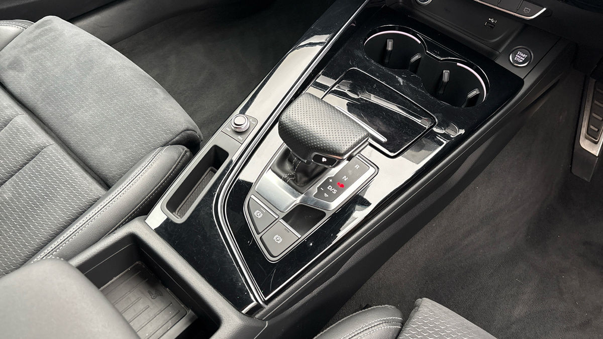 Audi A5 Image 18