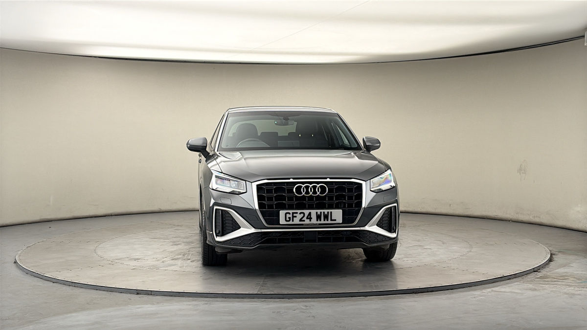 More views of Audi Q2