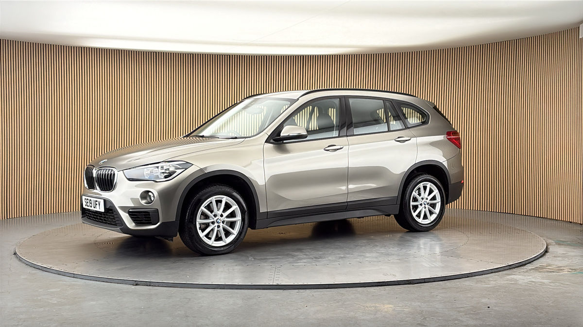 More views of BMW X1
