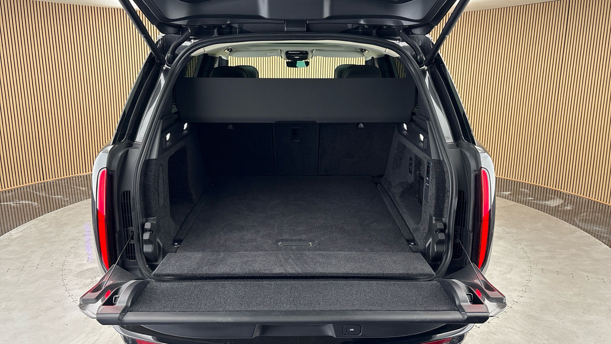 Land Rover Range Rover Image 11