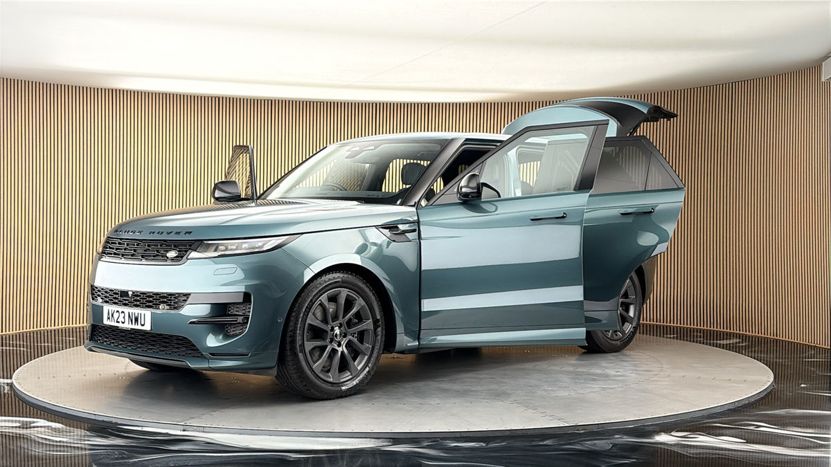 Land Rover Range Rover Sport Image 22