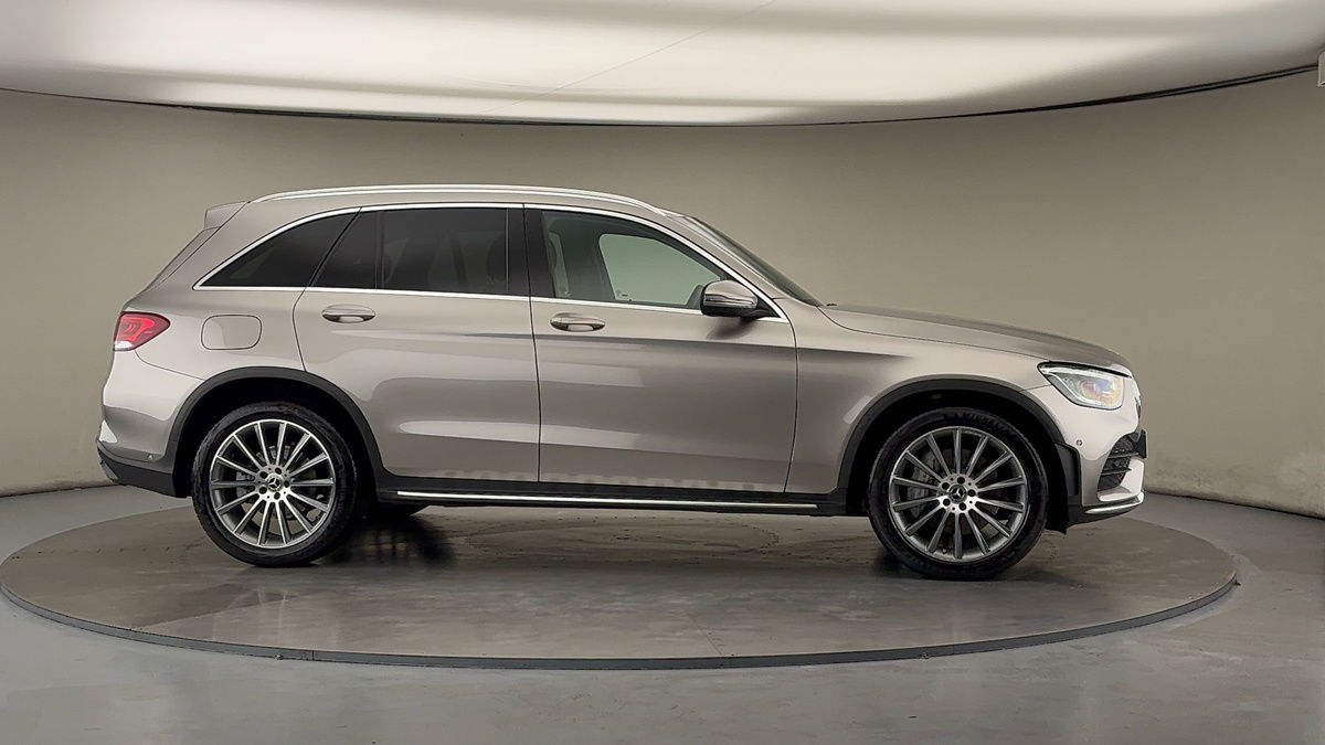 More views of Mercedes-Benz GLC