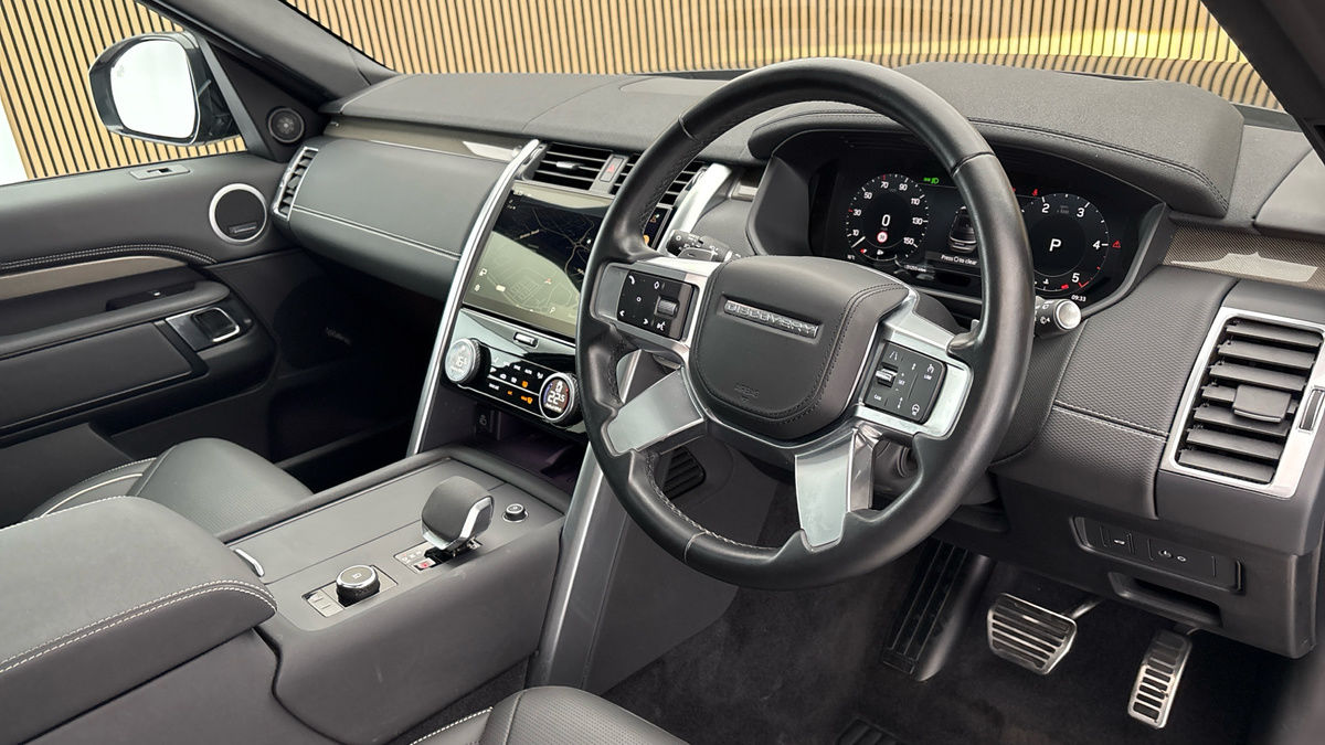 Land Rover Discovery Image 5