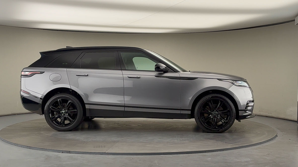 More views of Land Rover Range Rover Velar