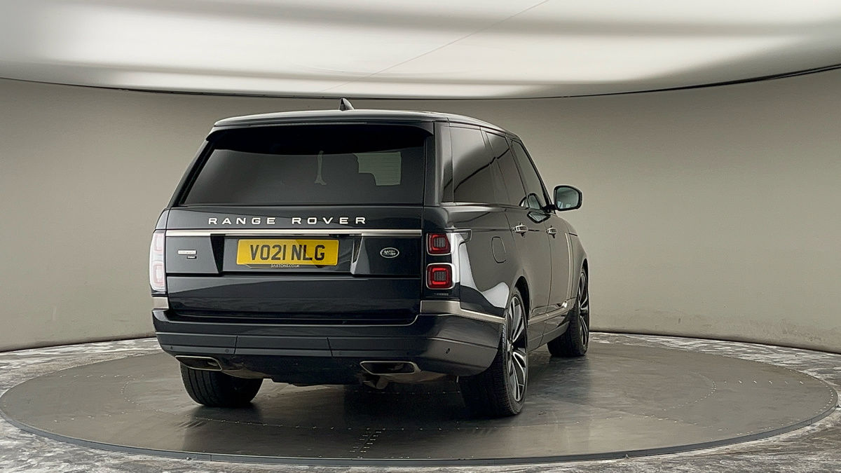 More views of Land Rover Range Rover
