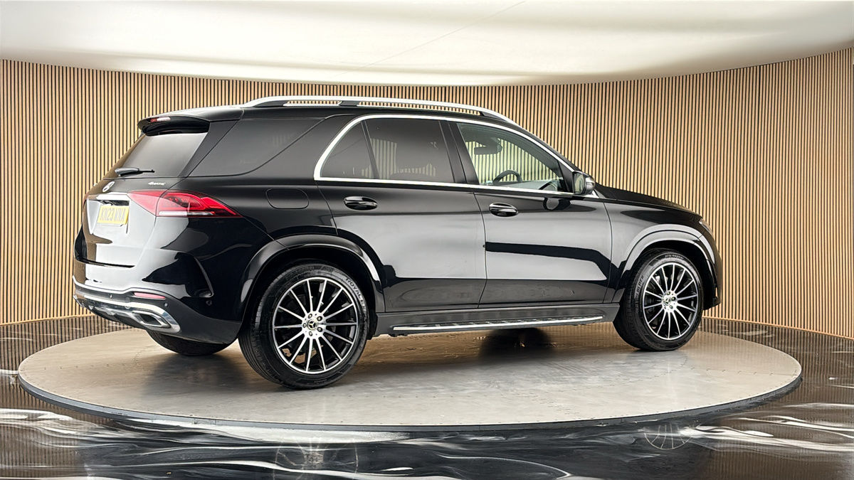 More views of Mercedes-Benz GLE
