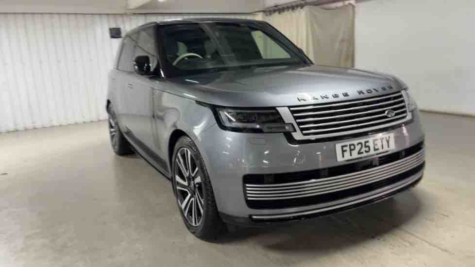 More views of Land Rover Range Rover