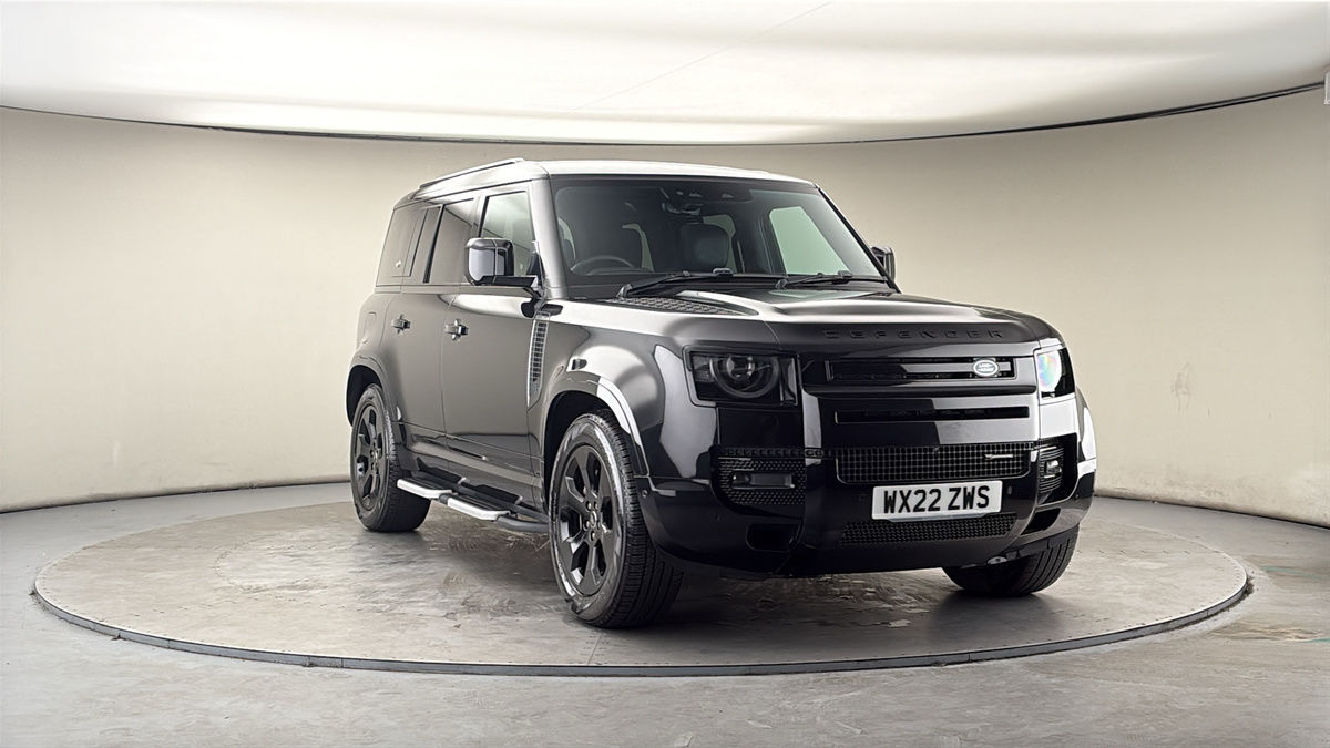More views of Land Rover Defender 110