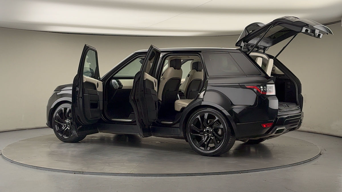 More views of Land Rover Range Rover Sport