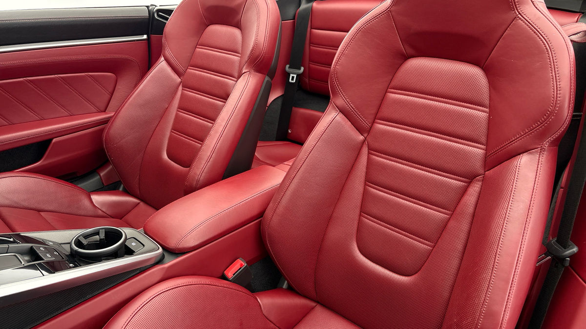 Porsche 911 Image 7