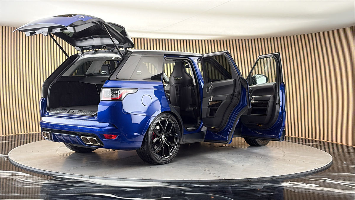 More views of Land Rover Range Rover Sport