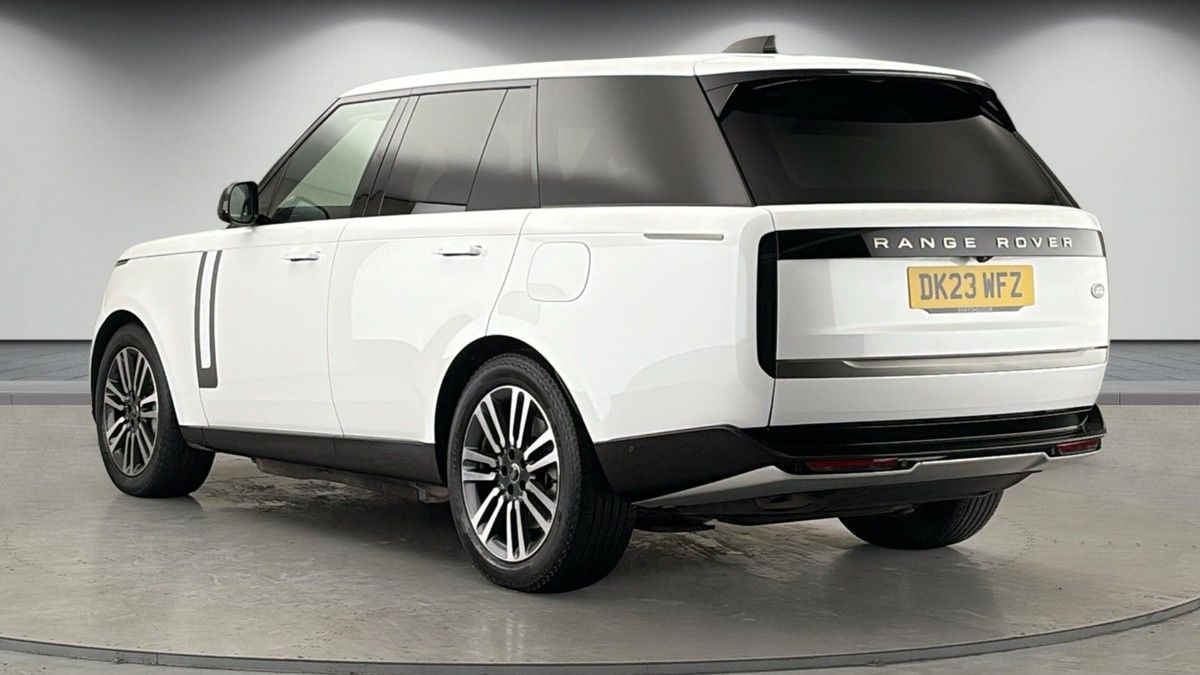 Land Rover Range Rover Image 2