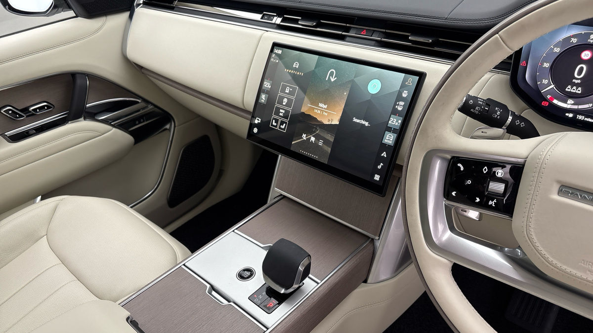 Land Rover Range Rover Image 18