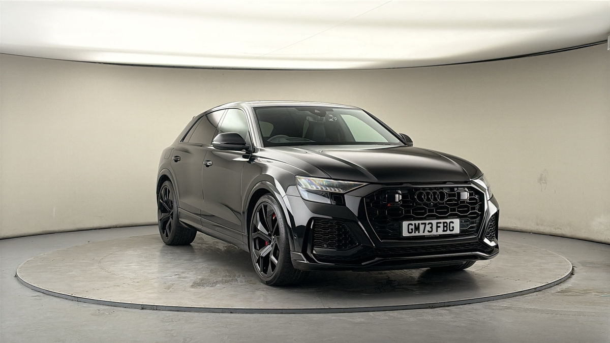 More views of Audi RSQ8