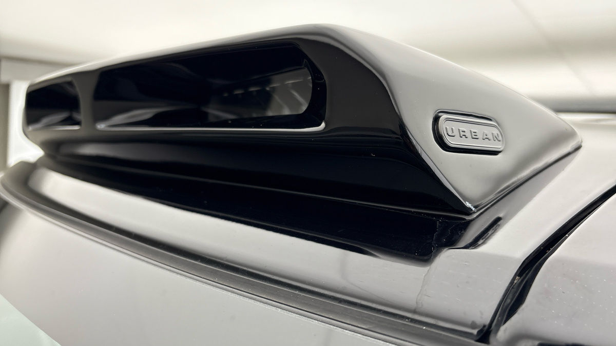 Land Rover Defender 110 Urban Image 27