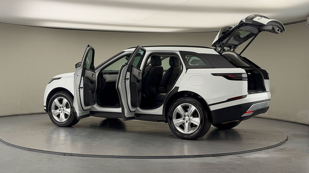 More views of Land Rover Range Rover Velar