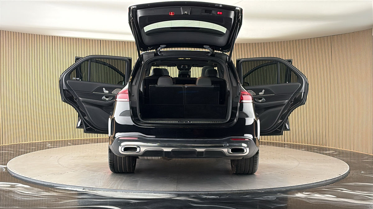 More views of Mercedes-Benz GLE